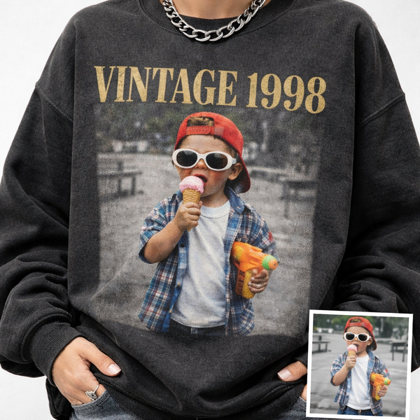 Personalized Senior 2026 Gildan T-Shirt – Custom Graduation Tee for Class of 2026